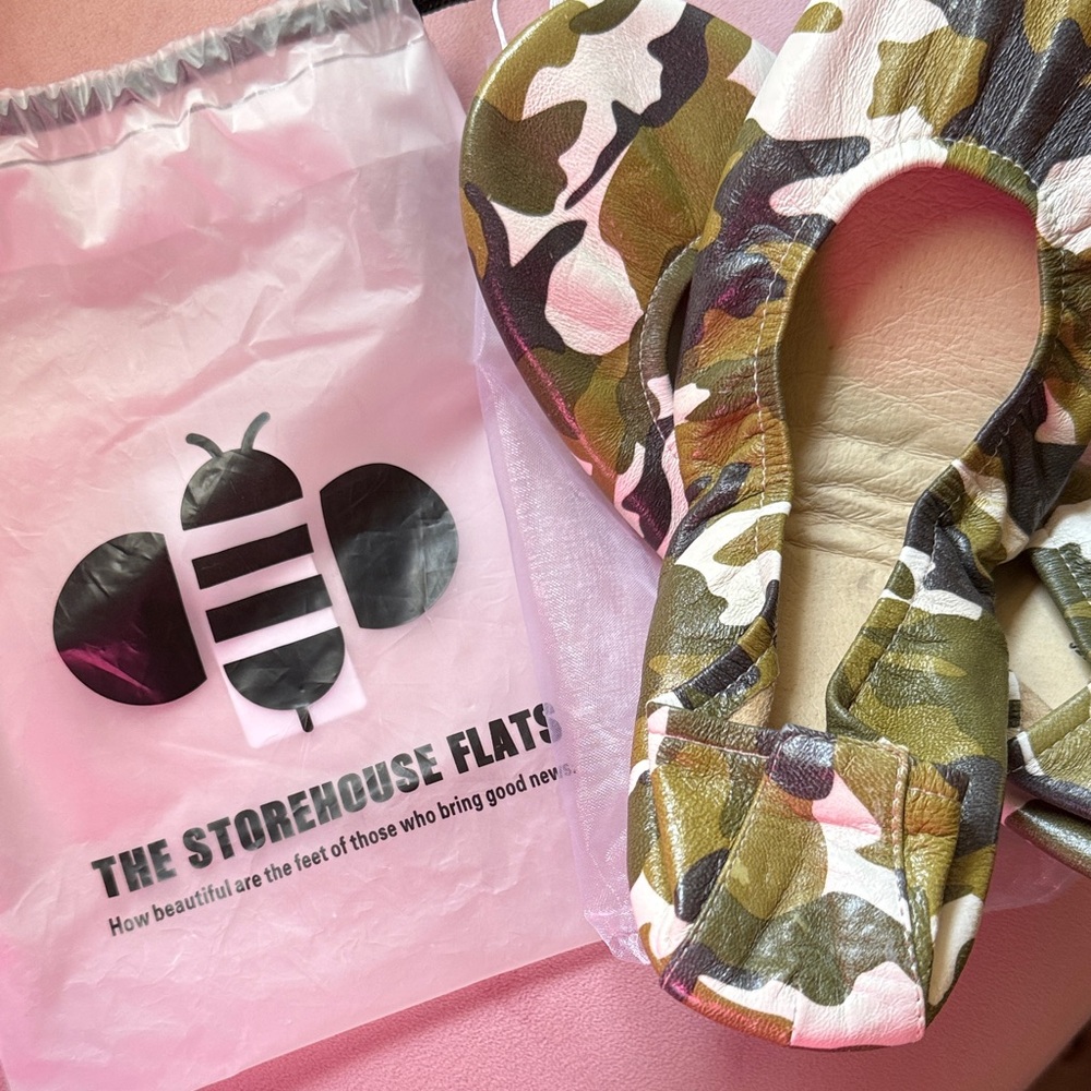 NWT Storehouse Flats classic Camo Camouflage Ballet Flats 11